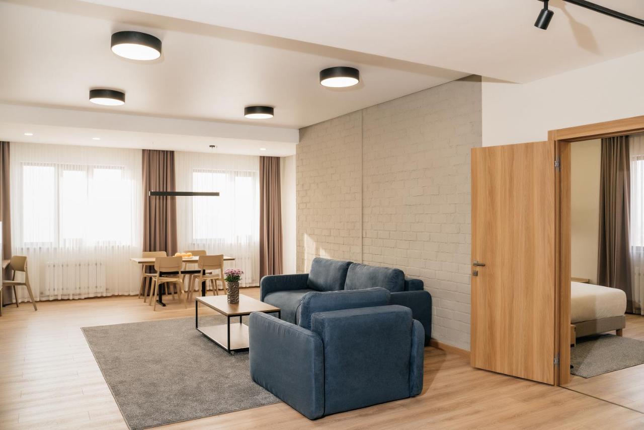 Solutel Apartments-34 比什凯克 外观 照片