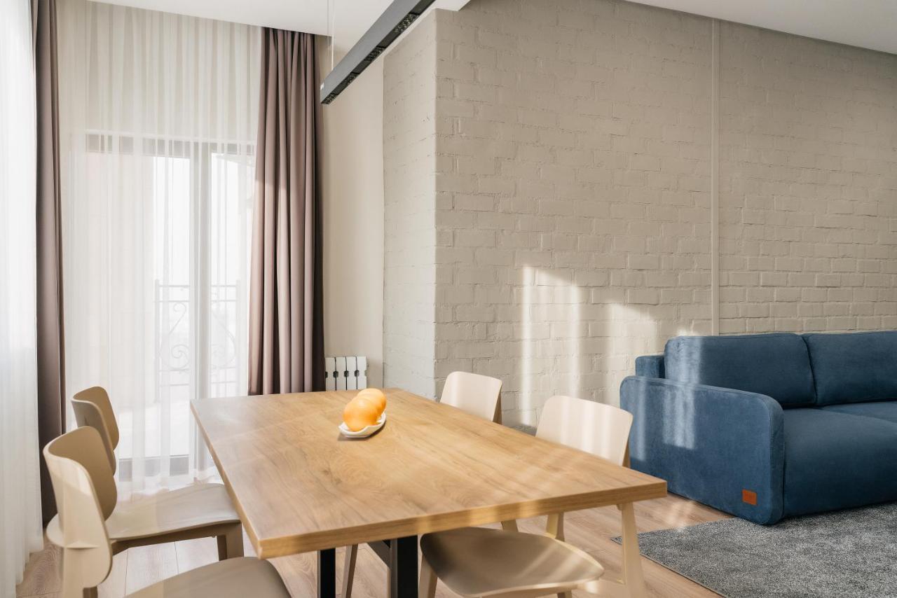 Solutel Apartments-34 比什凯克 外观 照片