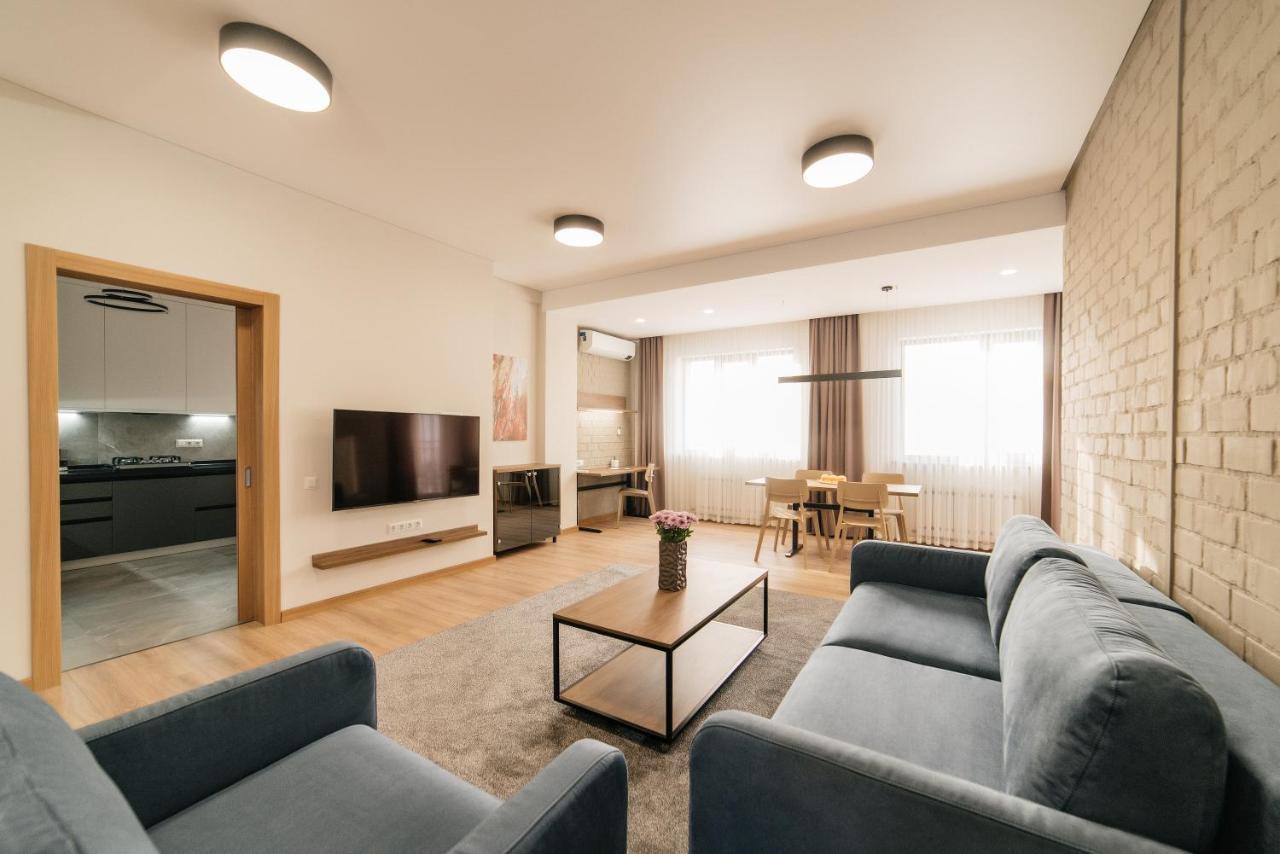 Solutel Apartments-34 比什凯克 外观 照片